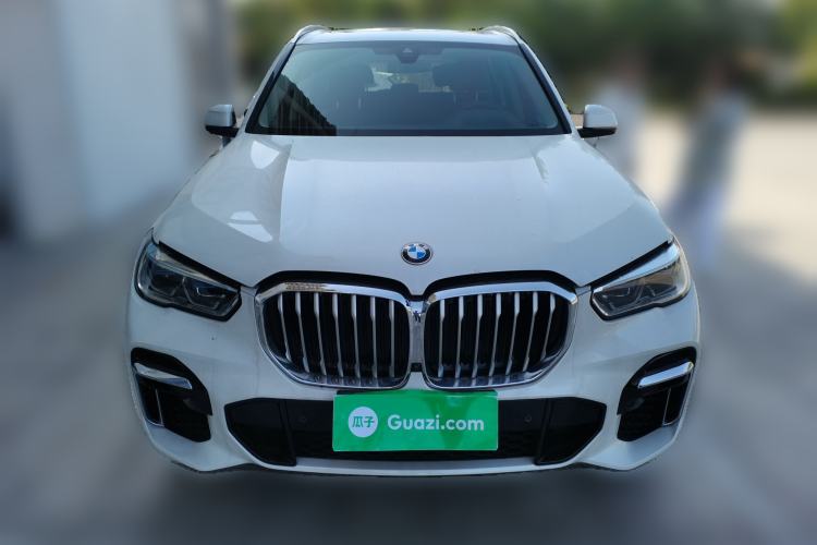 Used BMW X5 2022 xDrive 30Li Luxury M Sport Package
