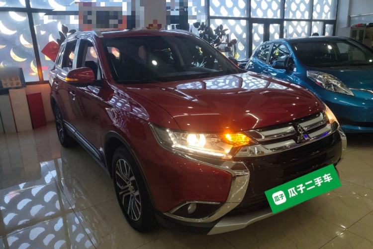 Used Mitsubishi Outlander 2018 2.0L Two-Wheel Drive Glory Edition 5 Seats
