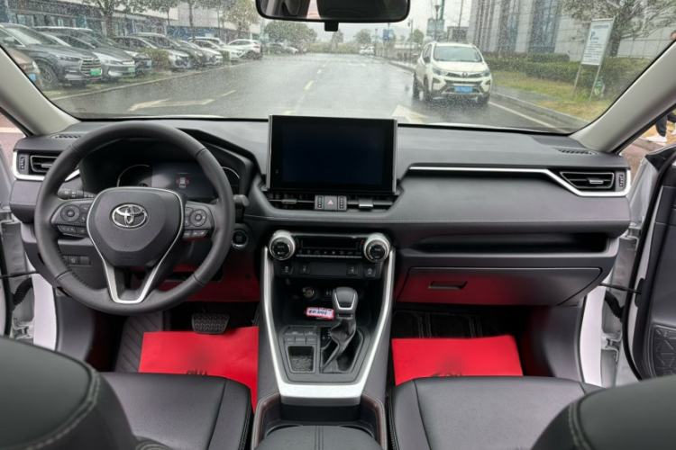 Used Toyota RAV4 2022 2.0L CVT Two-Wheel Drive Fashion Plus Edition