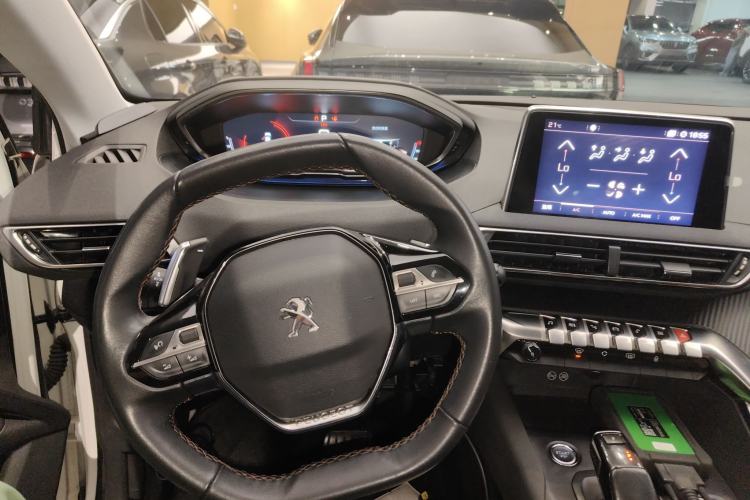 Used Peugeot 5008 2017 380THP 7-Seater Elite Edition
