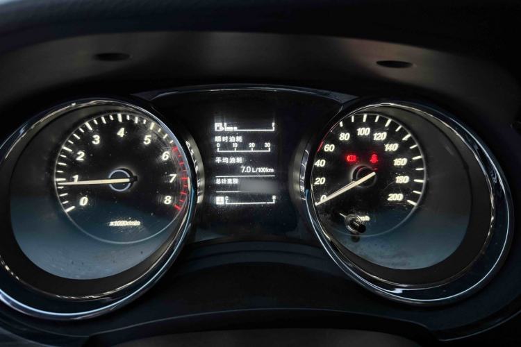 Used Baojun 730 2016 1.5L Manual Comfort Version 7 Seats China V Emission Standard