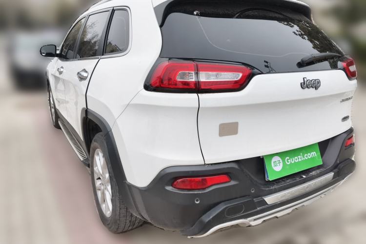 Used Jeep Cherokee 2016 2.4L Leading Edition