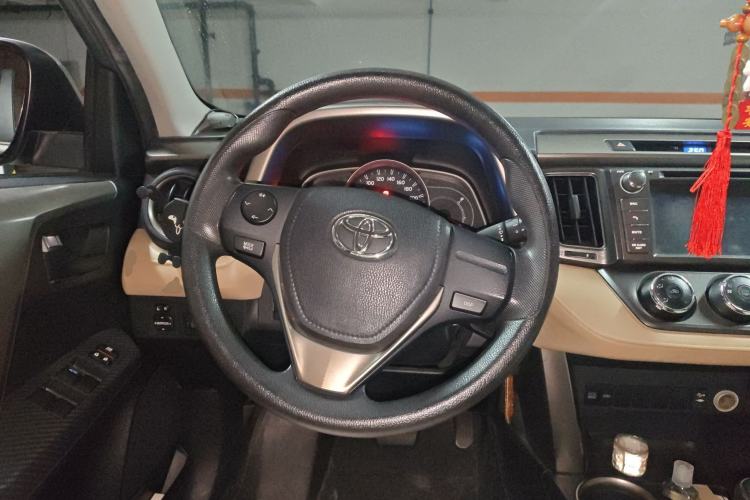 Used Toyota RAV4 2013 2.0L CVT Two-Wheel Drive Urban Edition