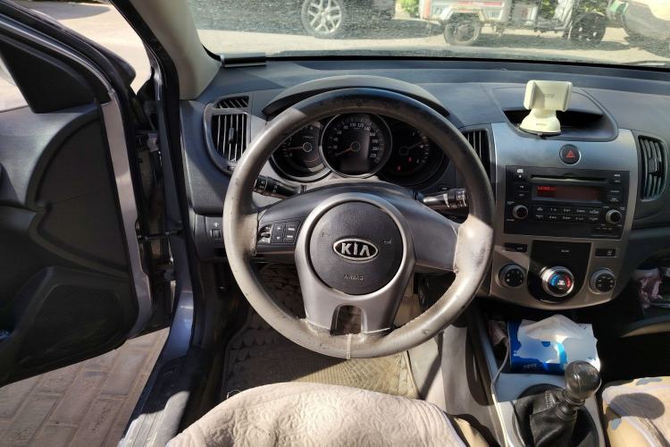 Used Kia Forte 2012 1.6L MT GL Commemorative Edition
