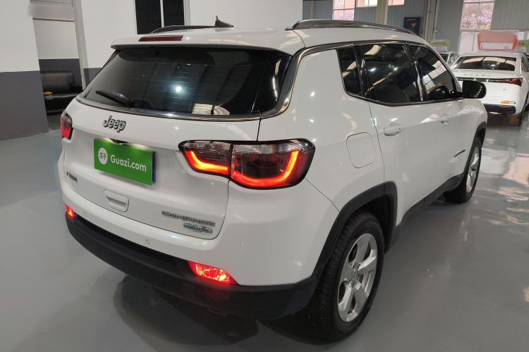 Used Jeep Compass 2019 200T Automatic Family Edition - Connected Large Screen Version
