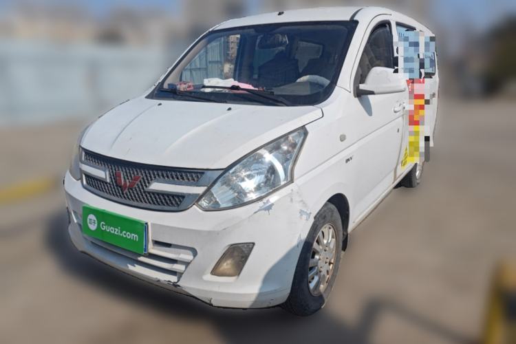 Used Wuling Rongguang V 2016 1.5L Standard Version
