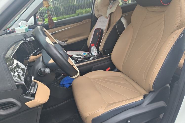 Used Geely Auto FX11 2023 1.5TD DCT Prestige Edition
