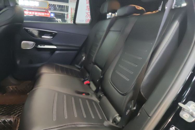 Used Mercedes-Benz GLC 2023 GLC 260 L 4MATIC Luxury 7-Seater