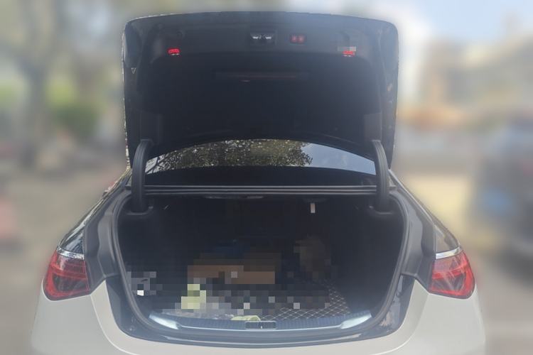 Used Mercedes-Benz Maybach S-Class 2023 S 480 4MATIC Trunk