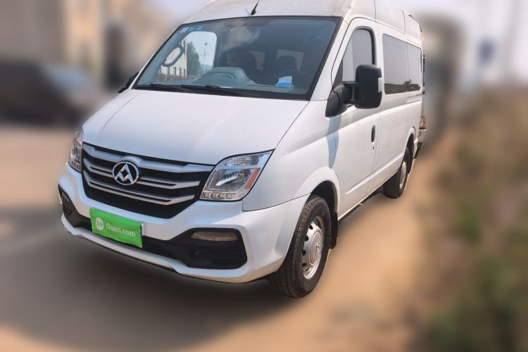 Used SAIC MAXUS Xintu V80 2018 2.5T 6-Speed Manual Aoyuntong Facelifted Short Wheelbase Mid-Height 5-6-Seater