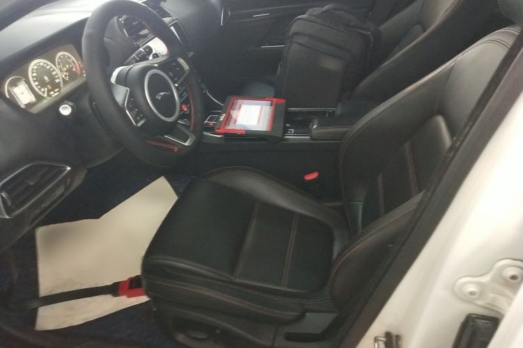 Used Jaguar XEL 2019 2.0T 200 PS Deluxe Edition