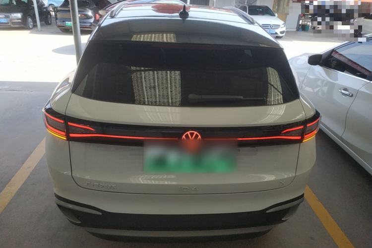 Used Volkswagen ID.4 X 2025 Smart Version Pure & Intelligent Enjoyment Edition
