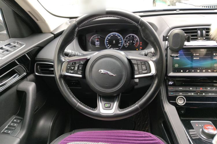 Used Jaguar F-PACE 2016 3.0 SC Four-Wheel Drive R-Sport Sport Edition
