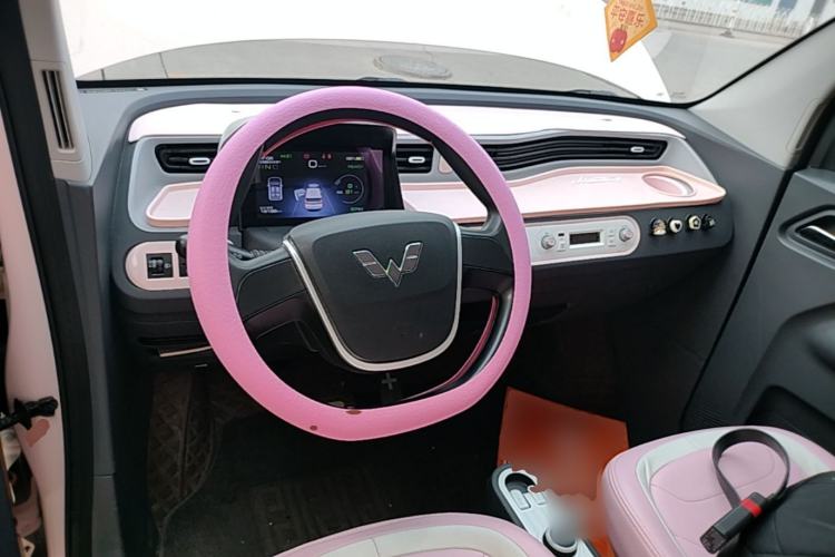 Used Wuling Hongguang MINIEV 2022 Macaron Fashion Model Lithium Iron Phosphate
