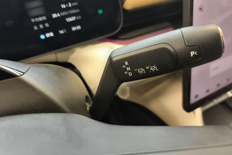 Used Zeekr 007GT 2025 Four-Wheel Drive Intelligent Driving Version 75 kWh Gear Lever