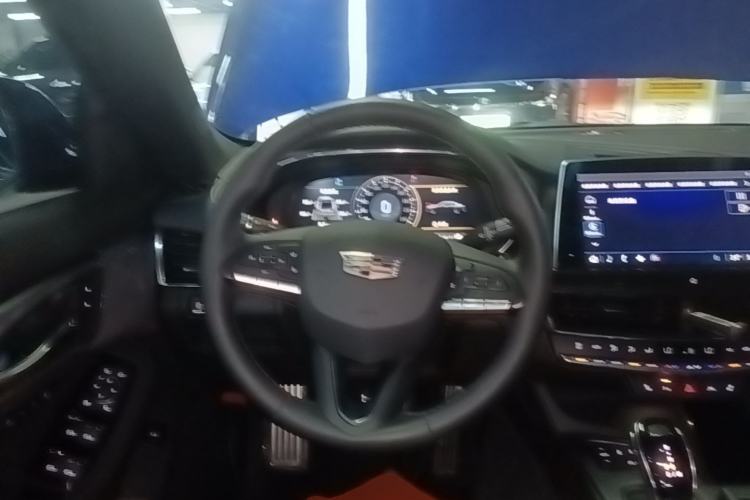 Used Cadillac CT5 2023 28T Prestige Model
