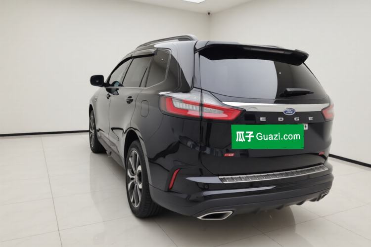 Used Ford Edge 2021 PLUS EcoBoost 245 4x4 ST-Line 7-Seater
