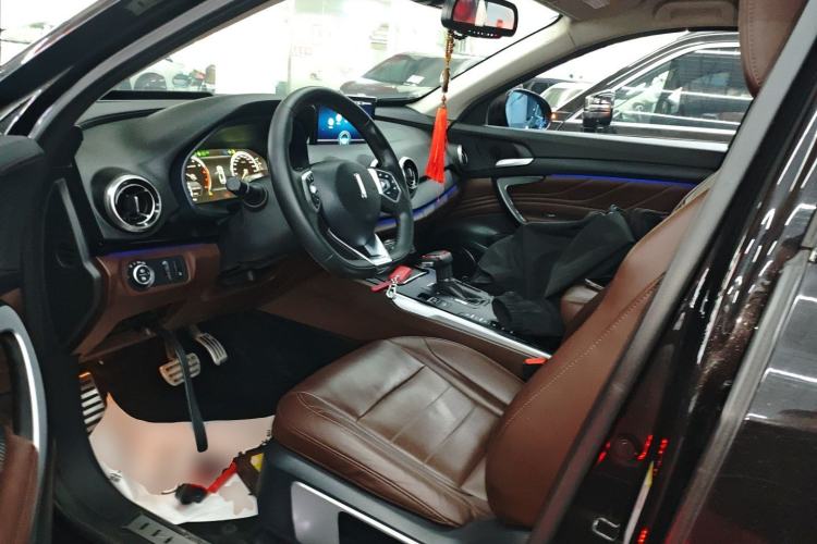 Used Wey VV7 2017 2.0T Flagship Model
