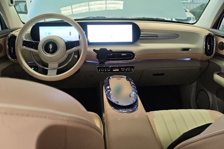 Used ORA Ballet Cat 2022 401 km Alice Edition Center Console