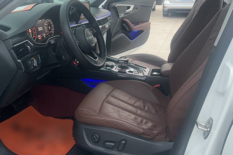 Used Audi A4L 2019 40 TFSI Fashion Edition China VI Emission Standard