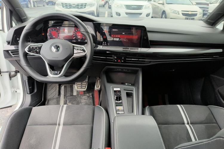 Used Volkswagen Golf 2023 Facelift 280TSI DSG R-Line