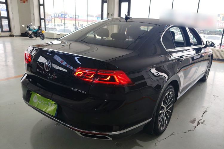 Used Volkswagen Magotan 2020 330TSI DSG Luxury Edition Rear Right 45 Deg