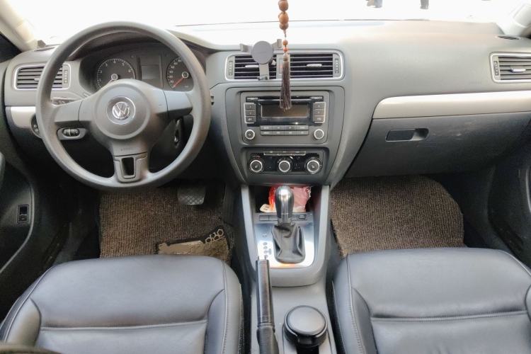 Used Volkswagen Sagitar 2012 1.6L Automatic Comfort Edition
