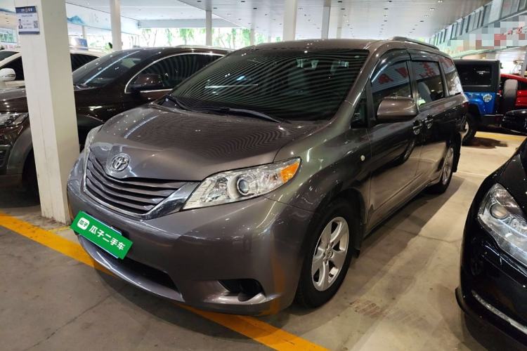 Used Toyota Sienna 2016 3.5L Two-Wheel Drive 7-Seater Parallel Import