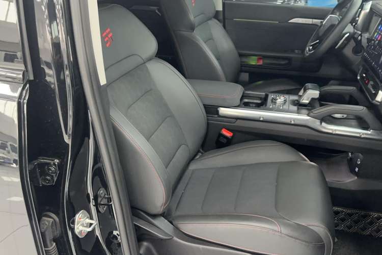 Used JETOUR Traveler 2023 2.0T All-Wheel-Drive CrossPRO