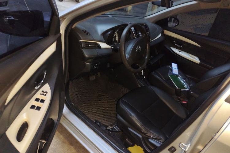 Used Toyota Vios 2016 1.5L Automatic ZhiZhen Xingyao Edition Driver Seat