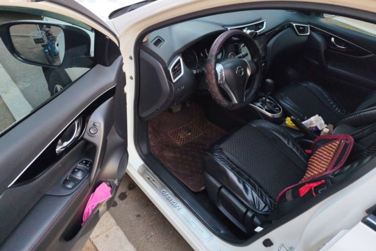 Used Nissan Qashqai 2016 2.0L CVT Luxury Edition
