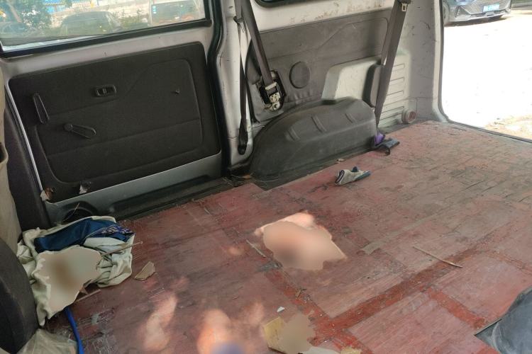 Used Wuling Rongguang V 2015 1.2L Standard Version Left Rear Seat