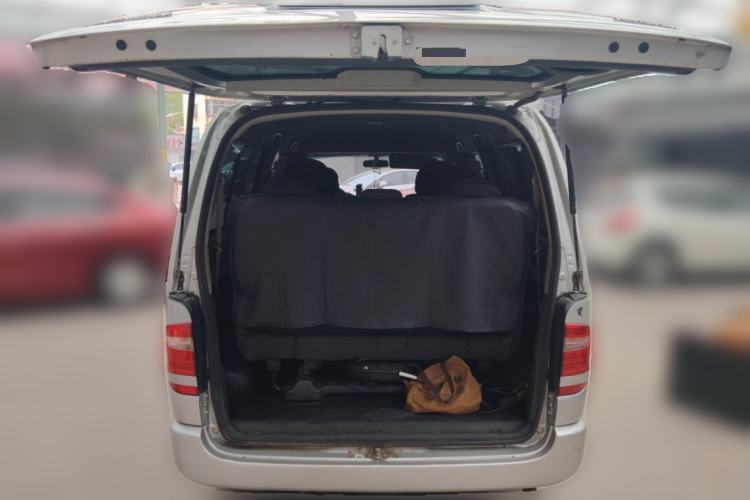 Used Jinbei Grace 2016 2.0L Classic Edition Standard Model Long Wheelbase 9 Seats
