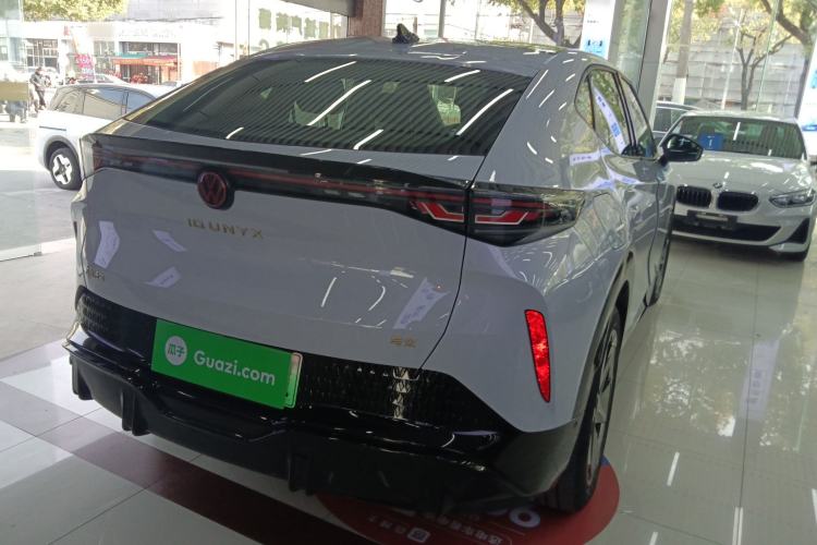 Used Volkswagen ID.UNYX 2024 Pro Long-Range Version