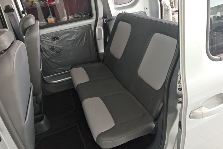 Used Wuling Zhiguang New Energy 2025 Model 305km Ambitious Edition
