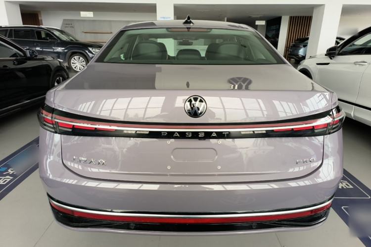 Used Volkswagen Passat 2025 Pro 380TSI Dragon Supreme Edition