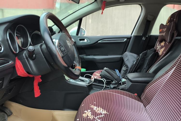 Used Citroen C4L 2013 1.8L Automatic Jingzhi Edition Left Front Seat