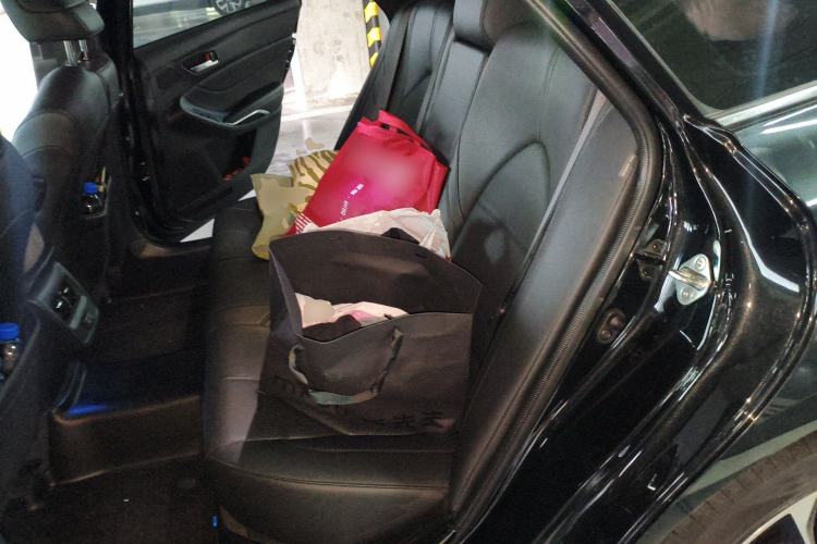 Used Toyota Avalon 2023 2.5L Luxury Edition