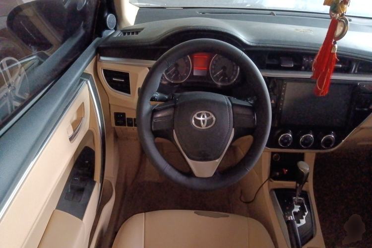 Used Toyota Corolla 2014 1.6L CVT GL-i