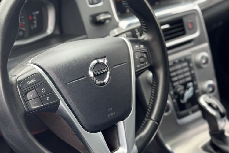 Used Volvo S60 2019 S60L Facelift T5 Intelligent Advanced Edition
