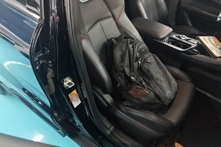 Used CHANGAN UNI-T 2022 1.5T Excellence Model Right Front Seat