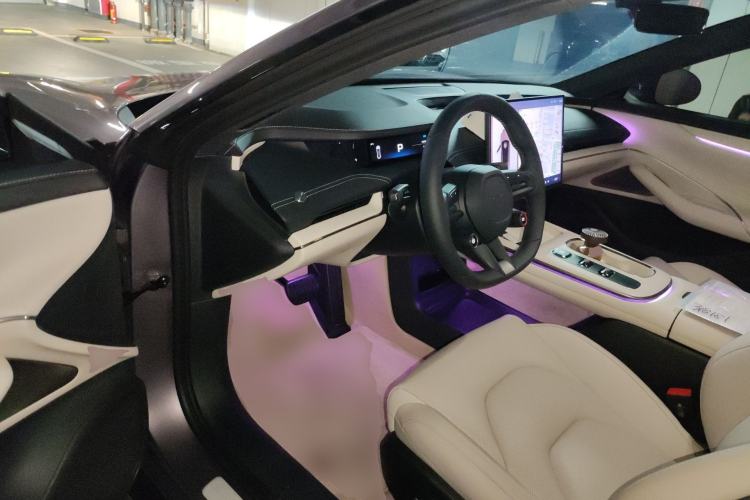 Used Xiaomi Auto SU7 2024 Rear-Drive Ultra-Long Range Advanced Pro-Level Intelligent Driving Version Driver Seat