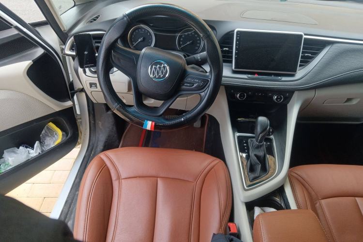 Used Buick GL6 2018 18T 6-Seater Elite Model
