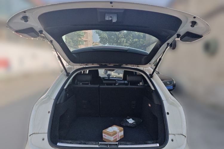 Used Zotye SR7 2016 1.5T CVT Cube Heart Edition China V Standard
