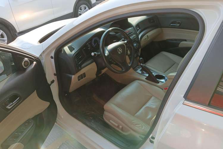 Used Acura ILX 2013 2.0L Elite Edition
