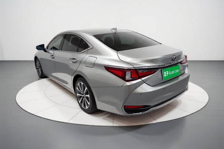 Used Lexus ES 2022 200 Luxury Edition Exterior 3