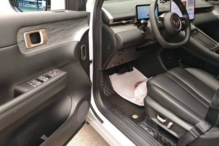 Used Wuling Xingguang S 2024 130 km Flagship Version
