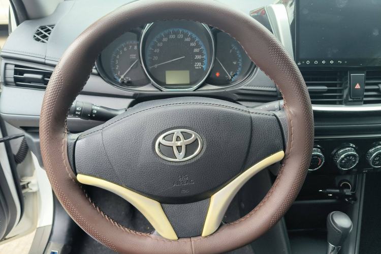 Used Toyota YARiS L Zhi Xuan 2016 Revised 1.5E CVT Charming Edition Steering Wheel