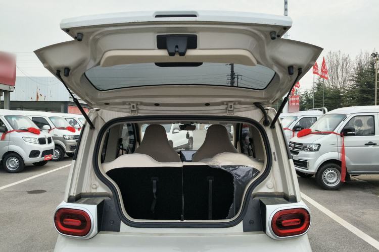 Used Wuling Hongguang MINIEV 2024 3rd Generation 215km Youth Edition
