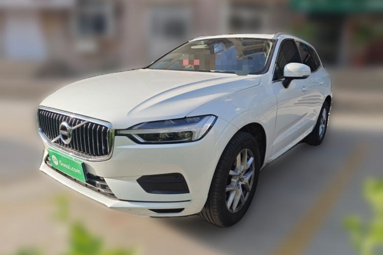 Used Volvo XC60 2019 T5 4x4 Smart Edition China V Standard